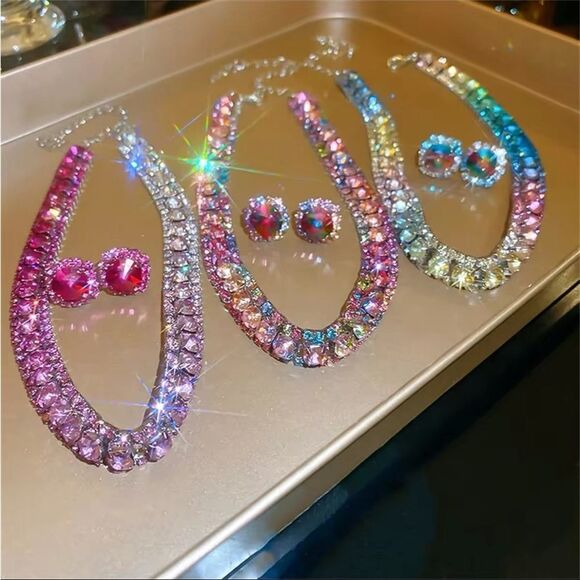 Pink Ombre Jewelry Set Earrings & Necklace Shimmering Pink Diamond Zirconia NEW - Picture 2 of 2